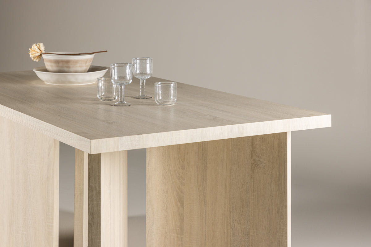 Bassholmen matbord, 180x90 vitputsad