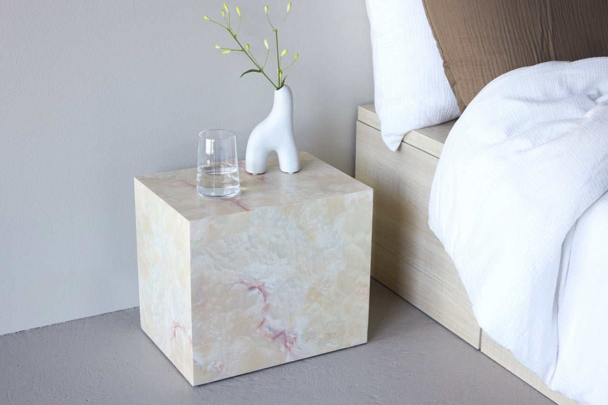 York sidobord, beige