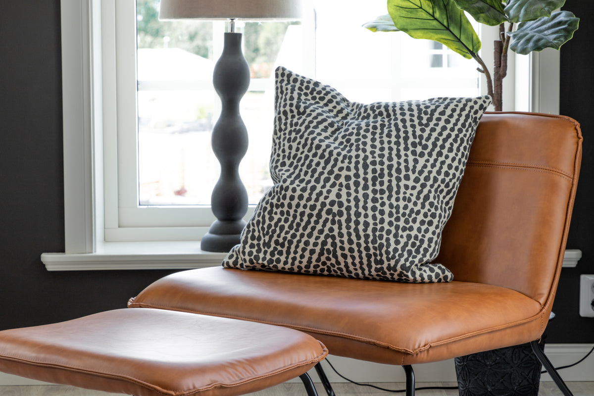 X-lounge fåtölj med fotpall