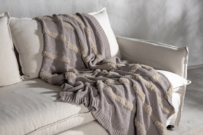 Katleen pläd 170 x 130 cm, ljusgrå fuskpäls