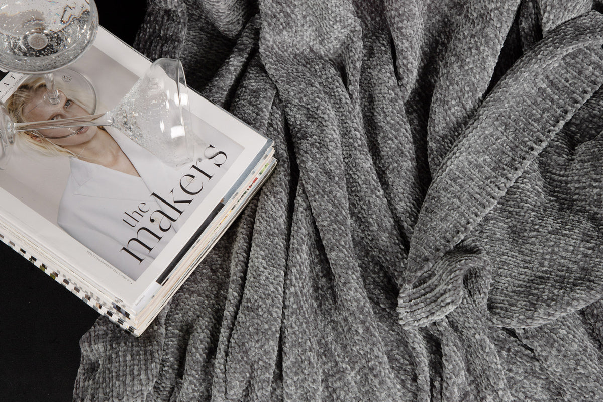 Ally pläd 170 x 130 cm, mörkgrå