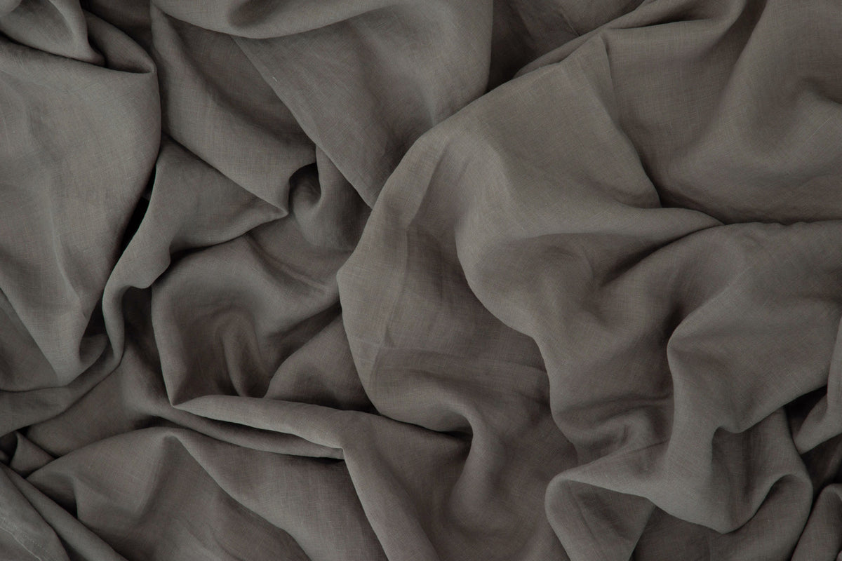 Milo överkast i linne 180 x 260 cm, ljusgrå