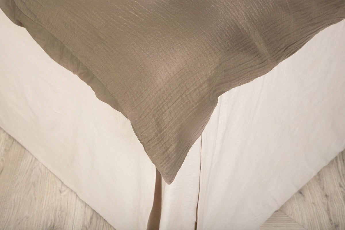 Mila brunt påslakanset till enkelsäng