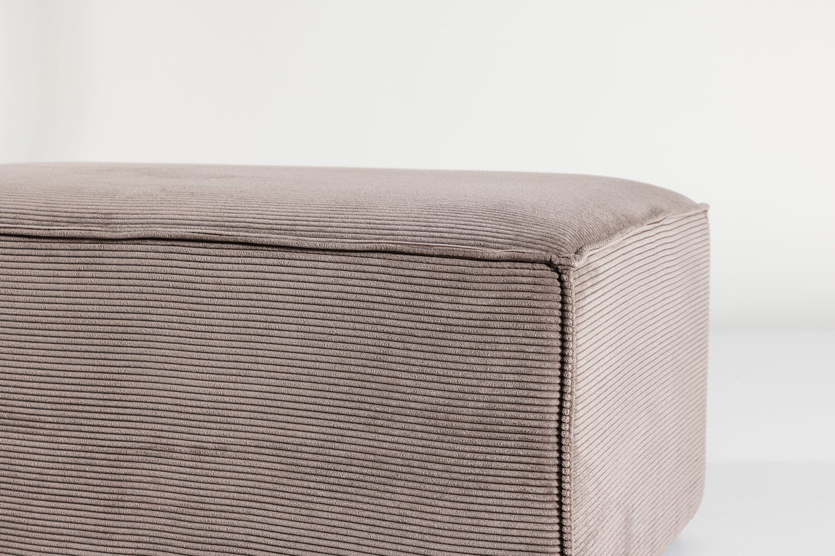 Gillholmen puff i manchestertyg