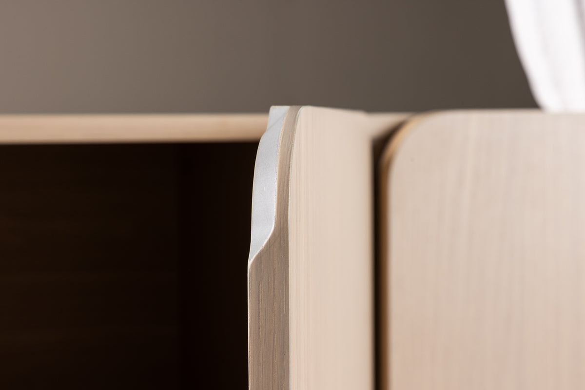 Tyresö skåp, vitputsad 80x160x42