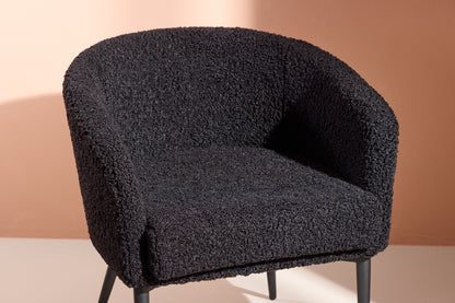 Fluffy fåtölj, svart teddytyg
