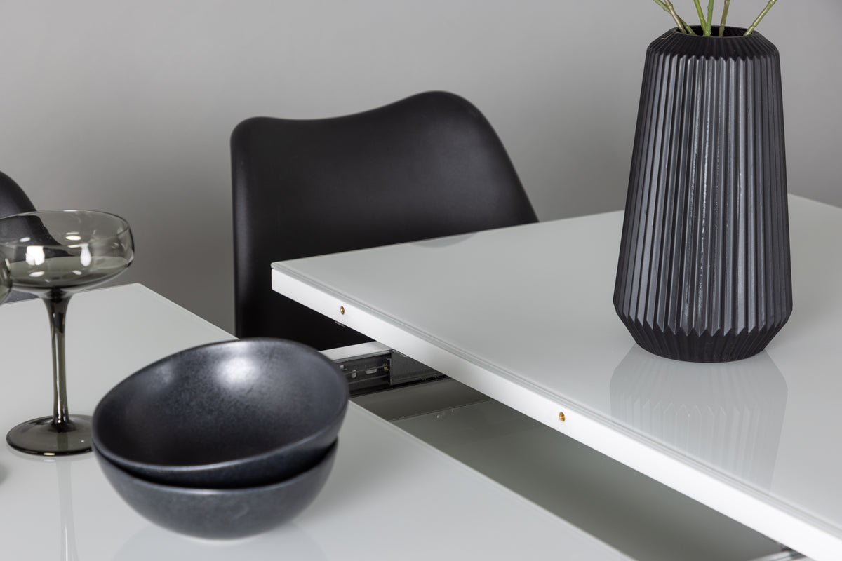 Zeno & Pluto matgrupp (förlängningsbart matbord)