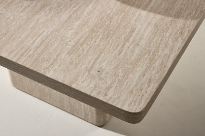 Qvart soffbord, set om 2